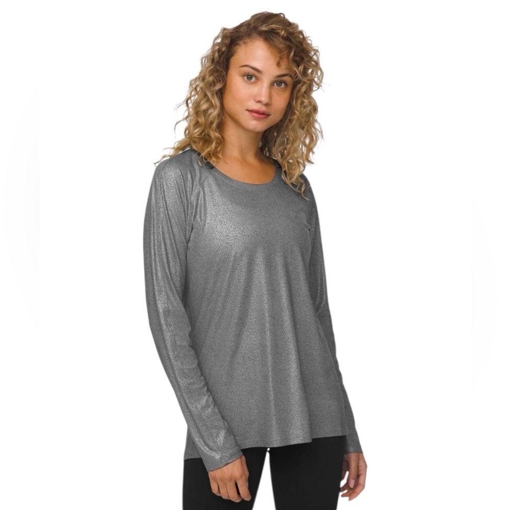 Shimmering Metallic Fabric